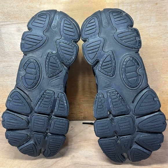 Brooks PureFlow 2 REFLECTIVE Womens Size 9.5 (D) Running Shoes Sneakers Black - Picture 7 of 9